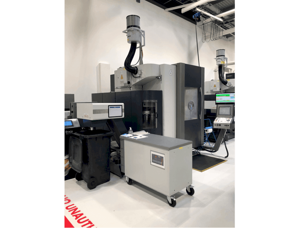 Čelní pohled na DECKEL MAHO DMU 50 linear stroj