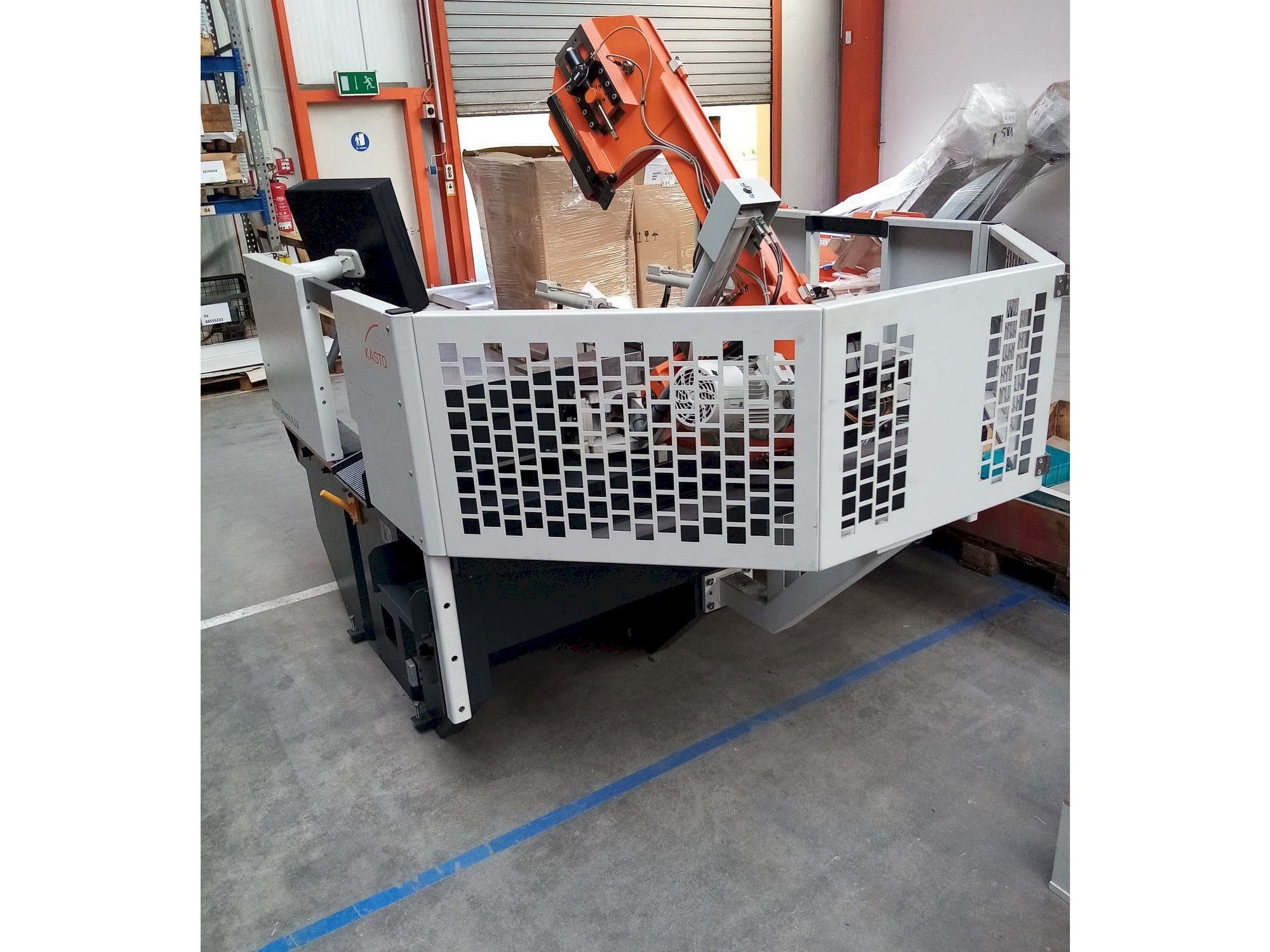 Čelní pohled na KASTO micut A 2.6 stroj