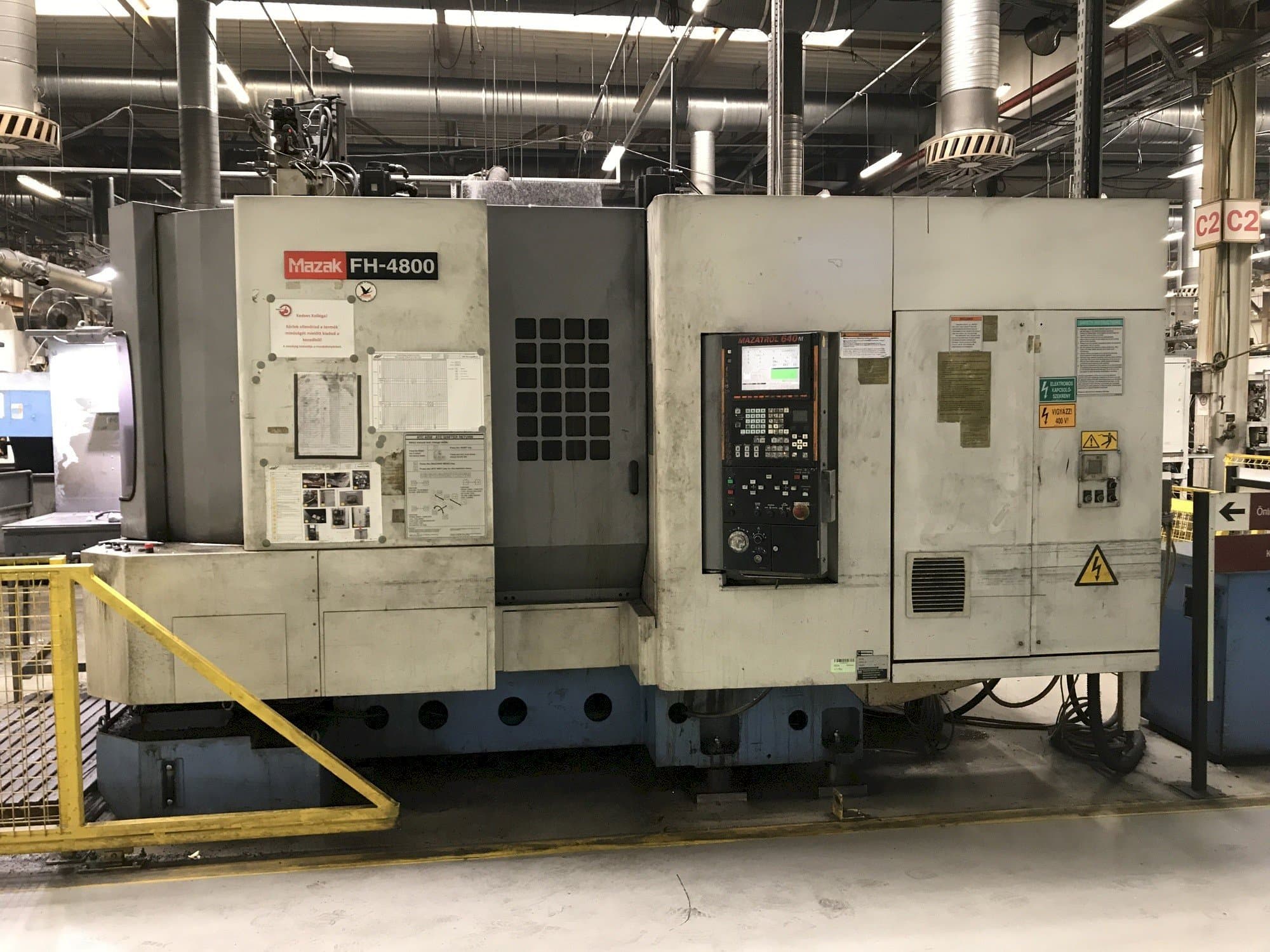 Čelní pohled na Mazak FH-4800 40T stroj