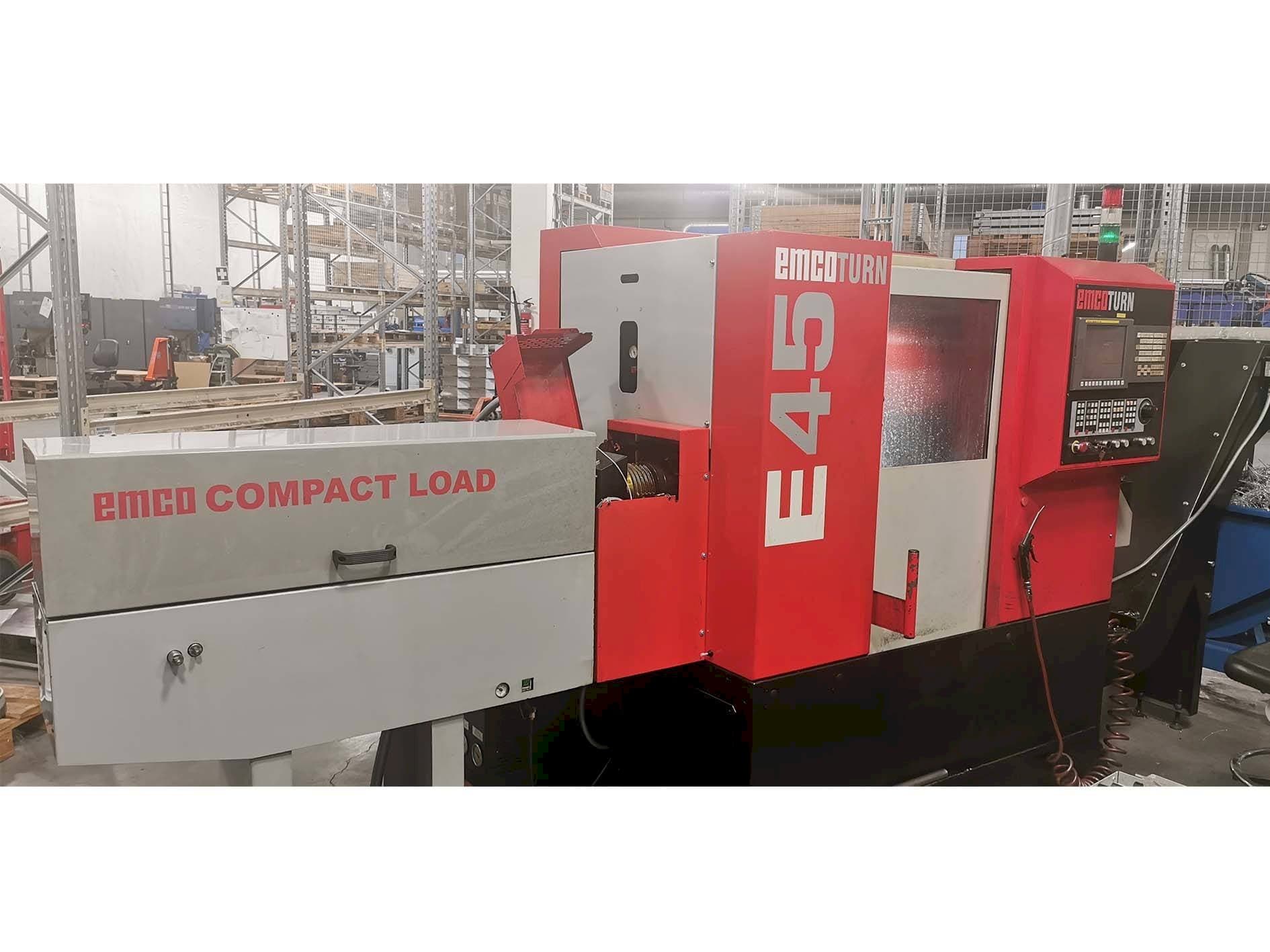 Čelní pohled na Emcoturn E 45 stroj