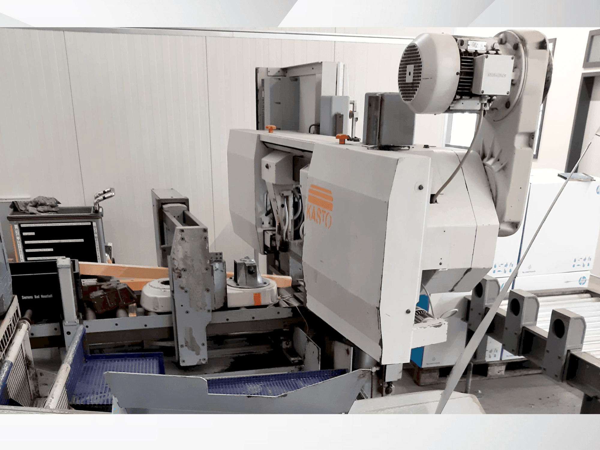 Čelní pohled na KASTO HBA 360 AU with Knoll 150 K-1 stroj