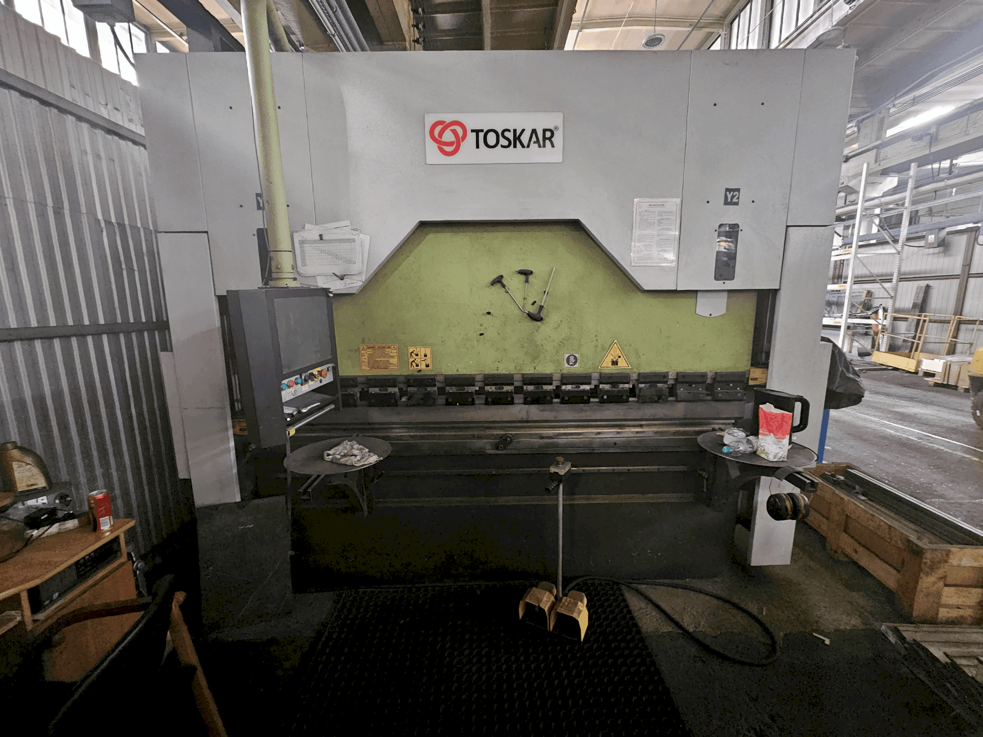 Čelní pohled na Other MASTERFAB-2600-80 stroj