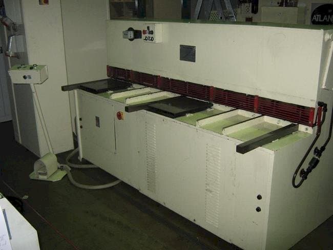 Čelní pohled  na GEFI LVS-2000  stroj