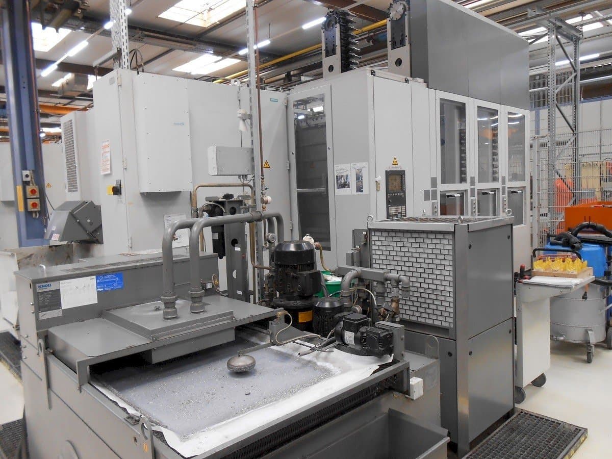 Čelní pohled na Heckert HEC 500 D XXL stroj