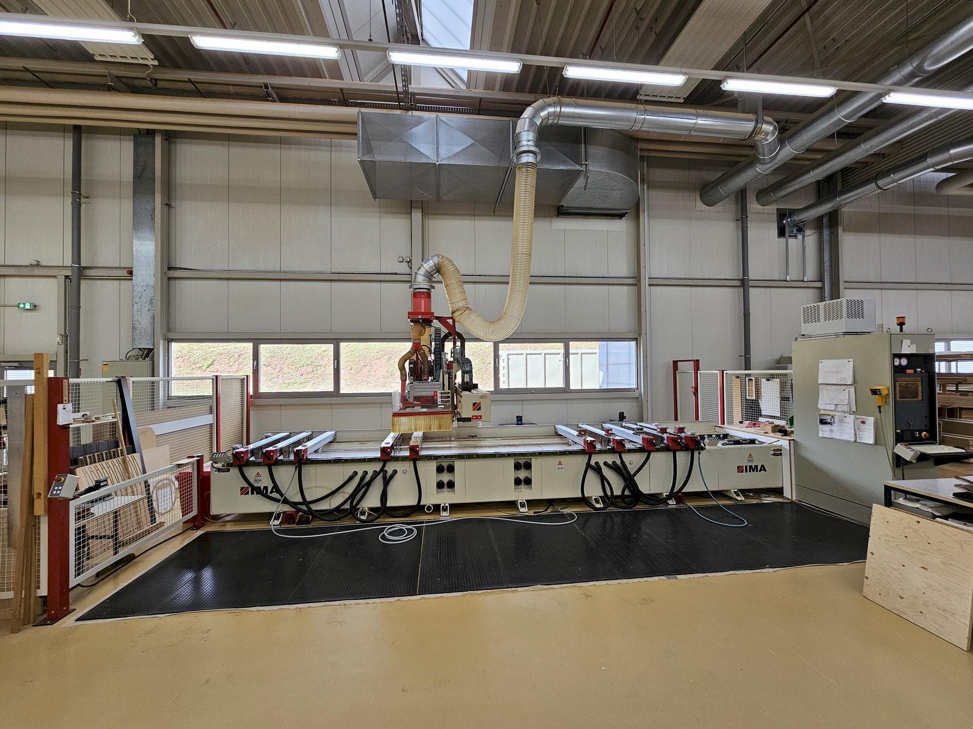 Čelní pohled  na IMA BIMA/410/120/600  stroj