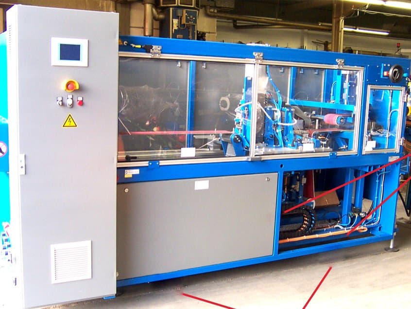 Levý pohled  na BASTON TSQ-P-503-S-100 stroj