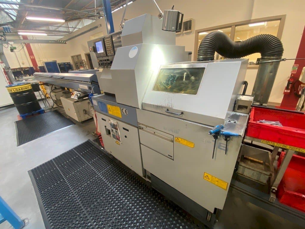 Čelní pohled na Star SB-16 stroj