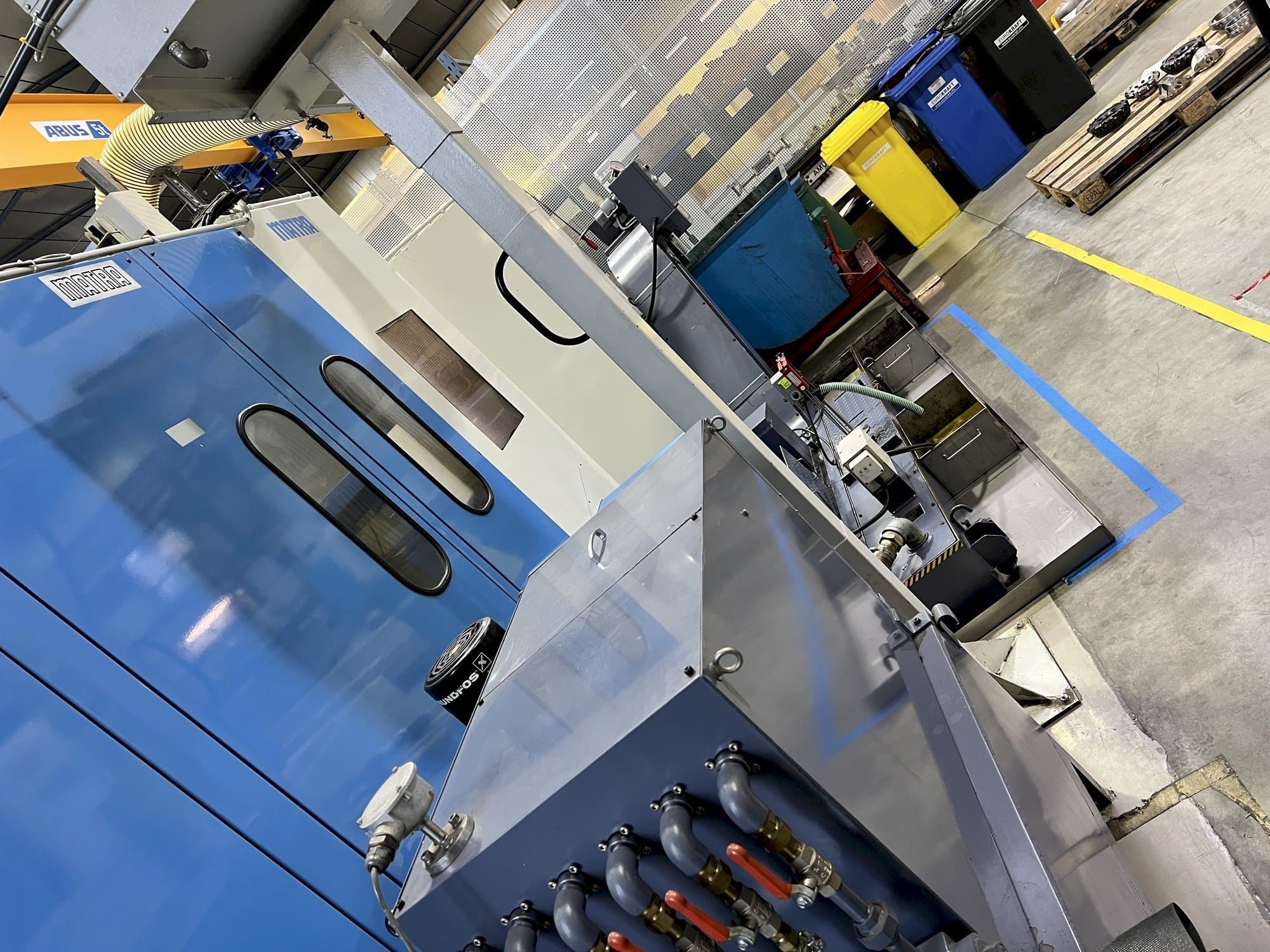 Čelní pohled na OKK Kch 500 - 8 Tische stroj