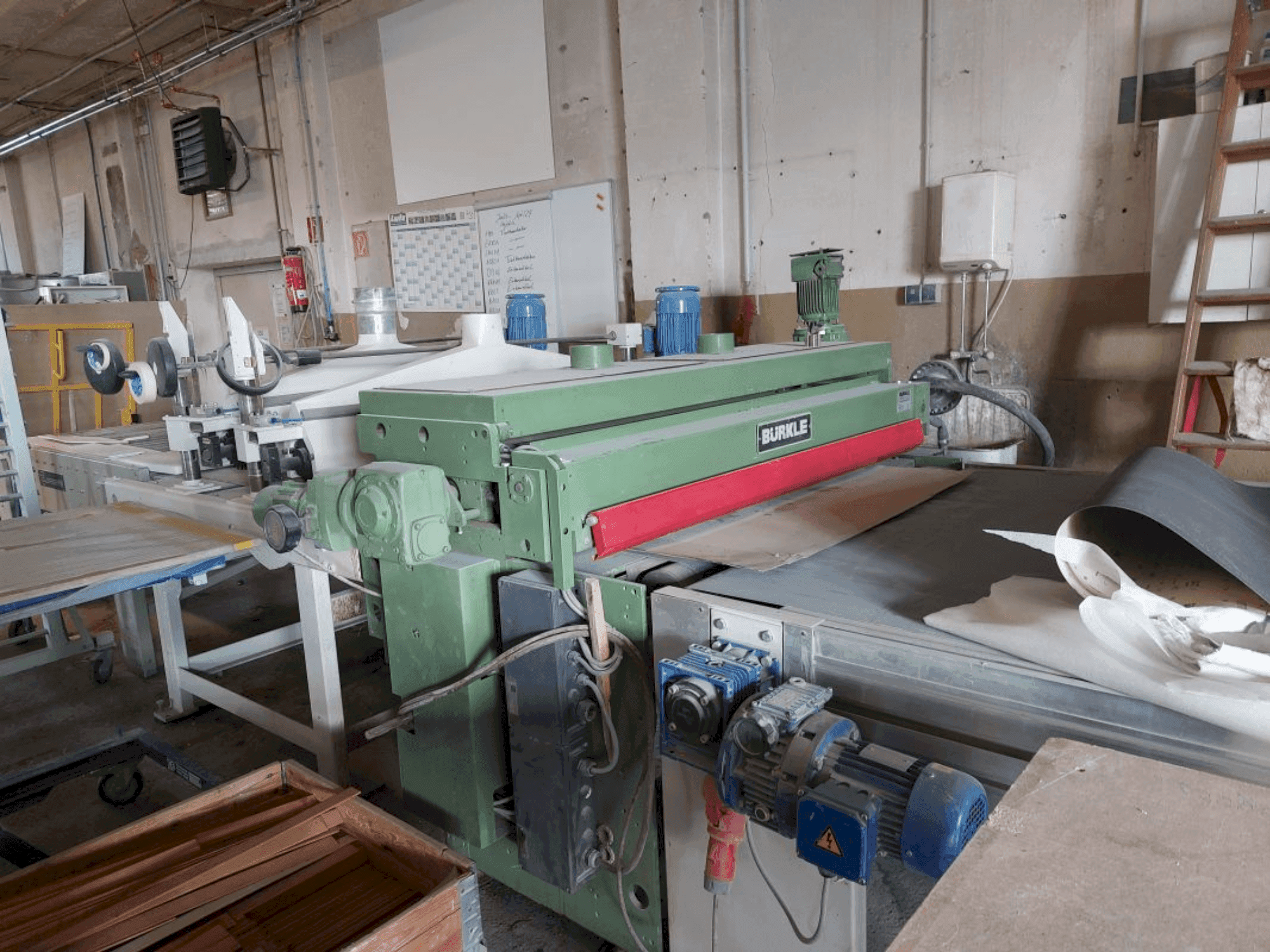 Čelní pohled  na BÜRKLE DAL 1 1300  stroj