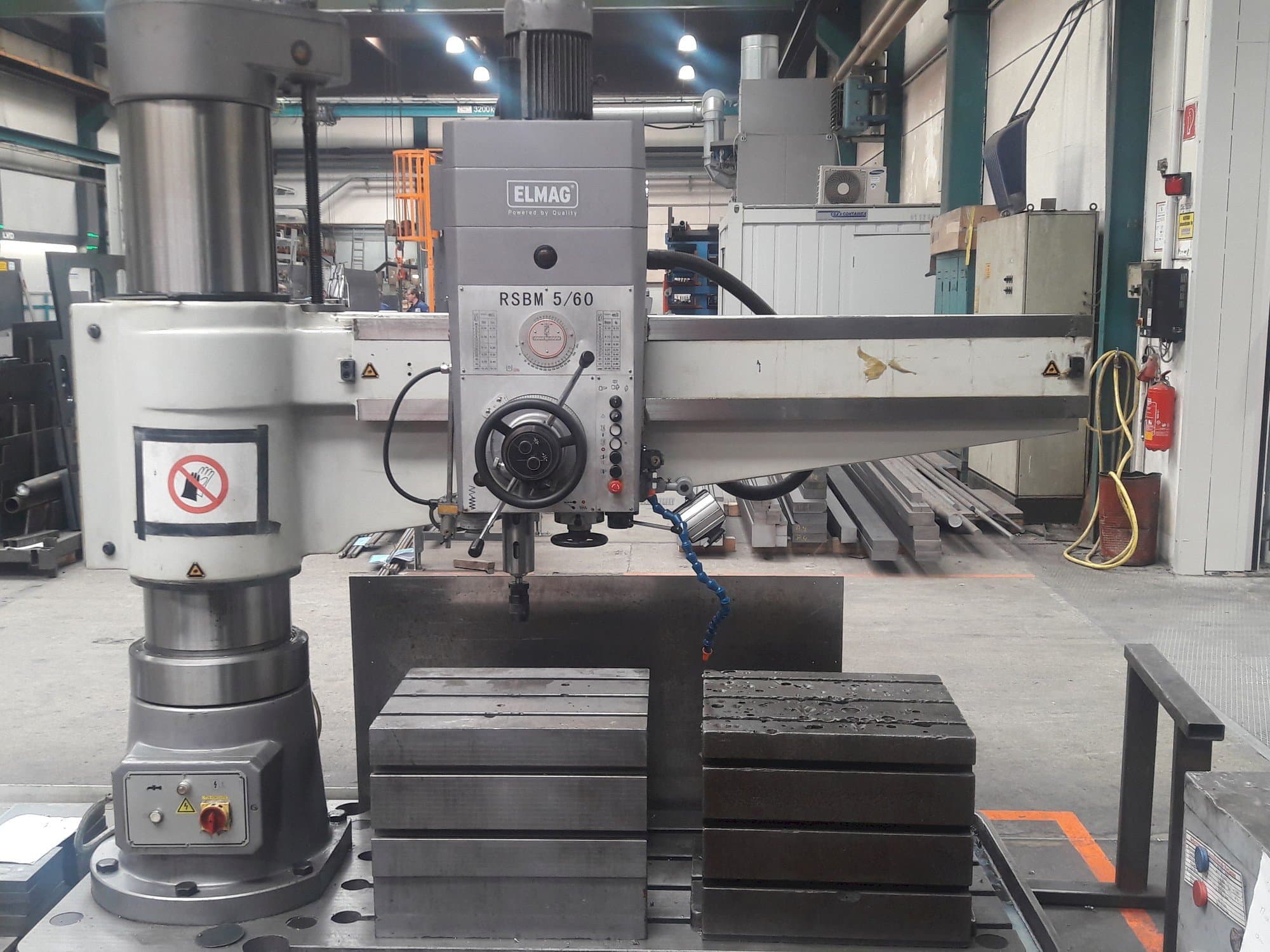 Čelní pohled  na ELMAG RSBM 5/60  stroj