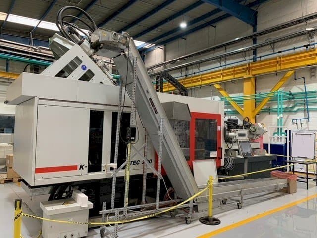 Čelní pohled  na Ferromatik K-TEC 200-1000/2F  stroj