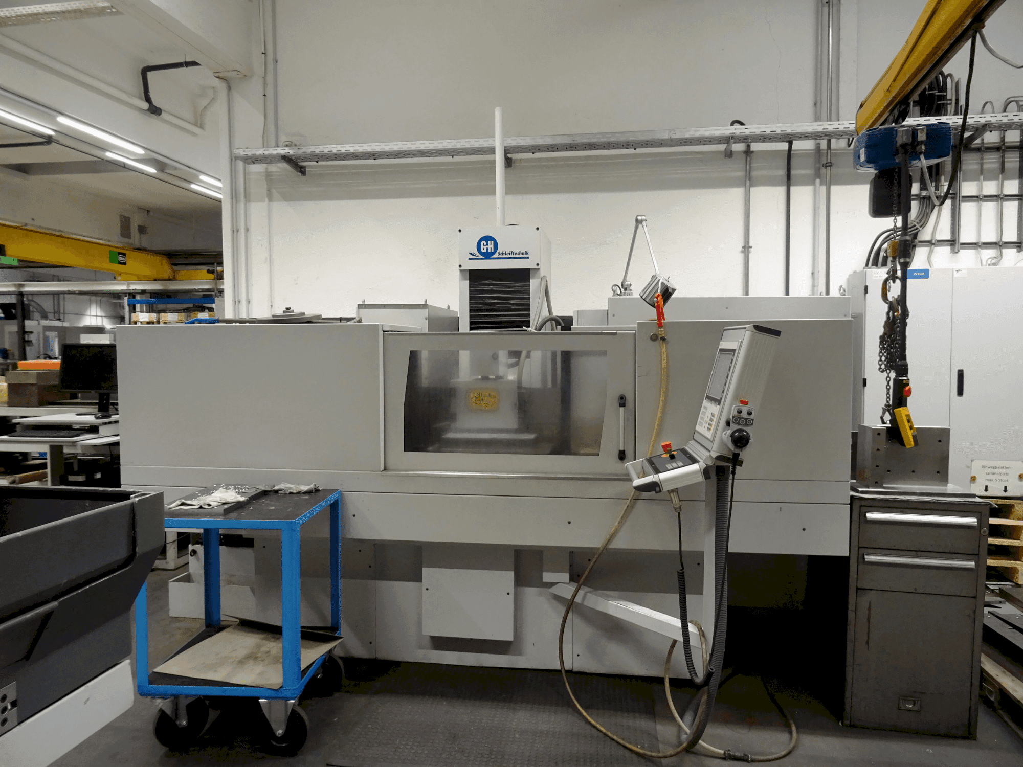 Čelní pohled na GEIBEL & HOTZ FS 640 Z CB stroj