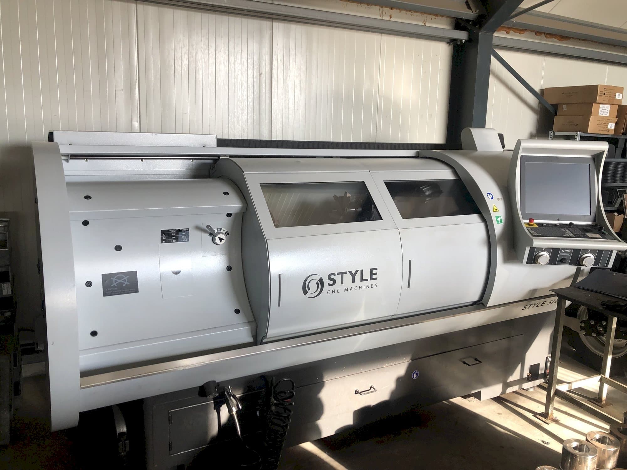 Čelní pohled  na STYLE 510  stroj