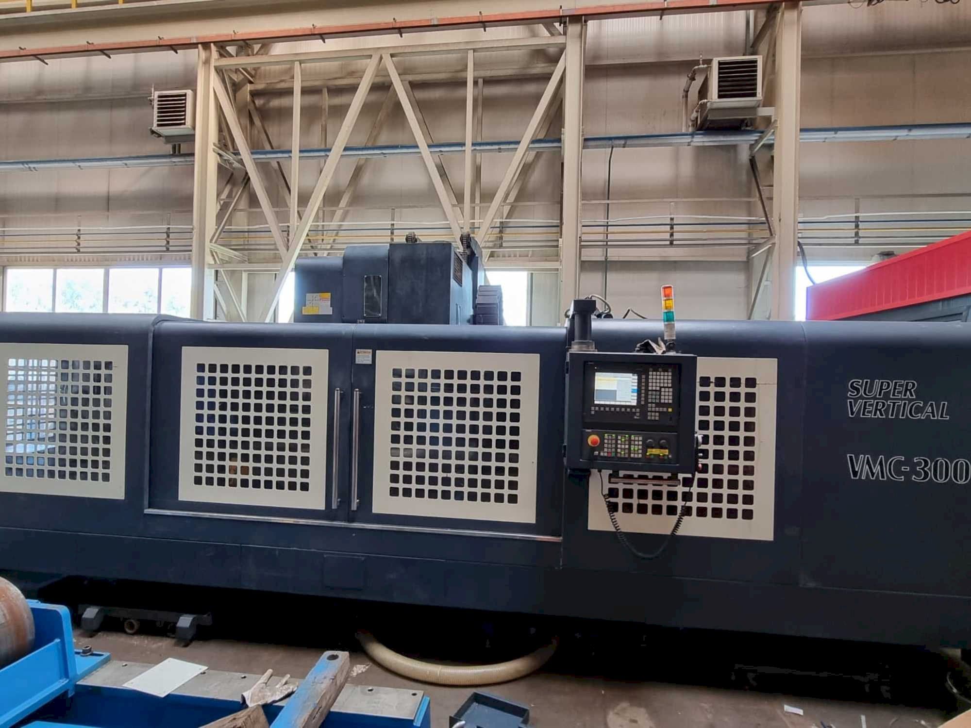 Čelní pohled na Johnford VMC-3000S stroj