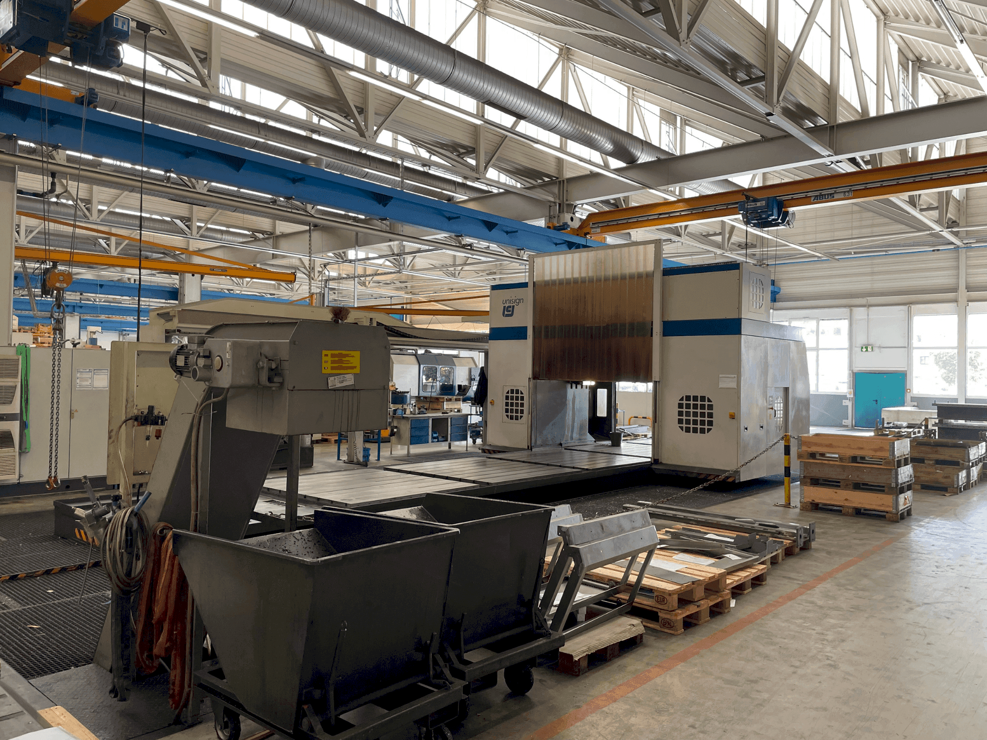 Čelní pohled  na Unisign UNIPORT 6000  stroj