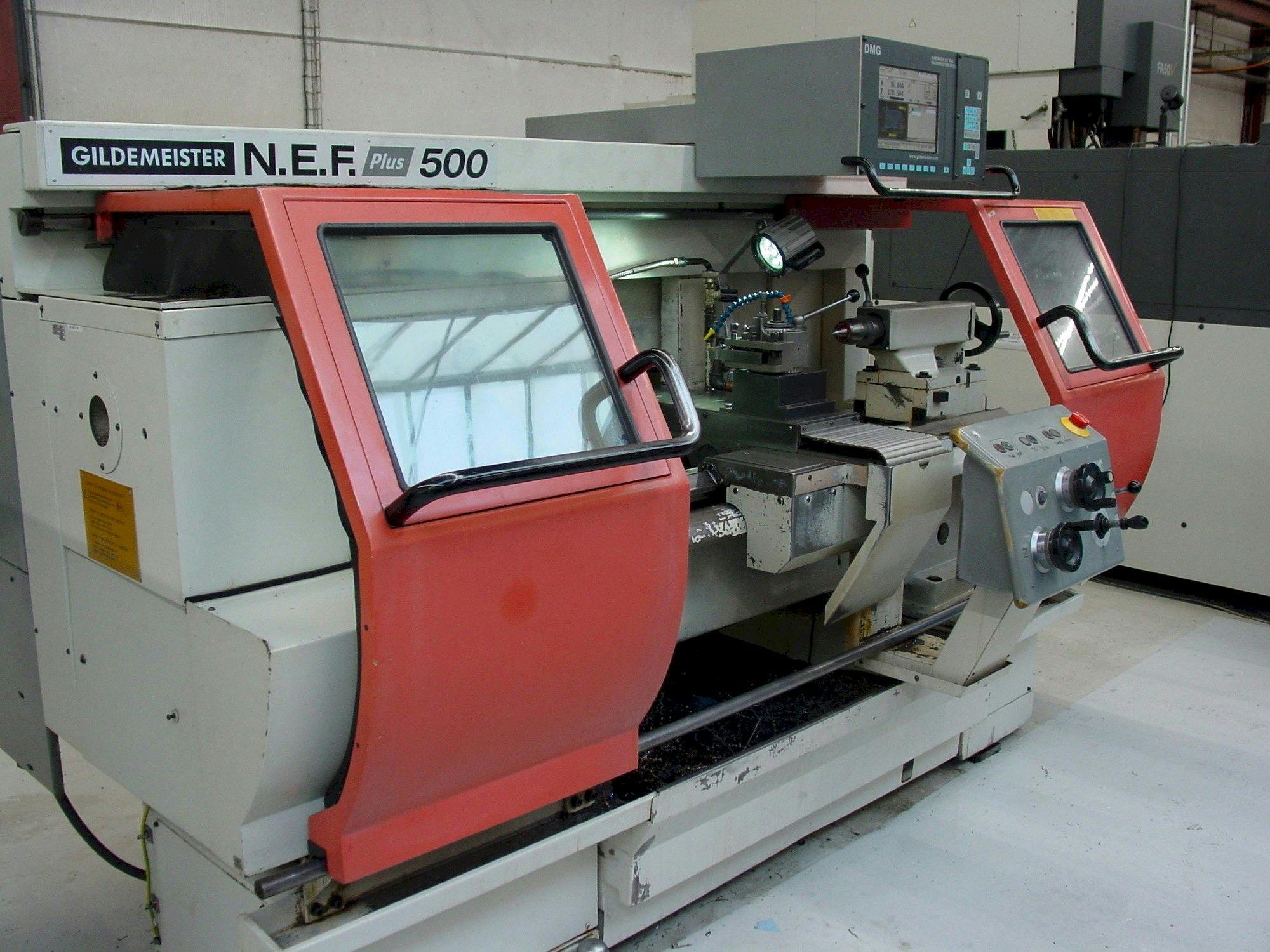 Čelní pohled  na Gildemeister NEF Plus 500  stroj