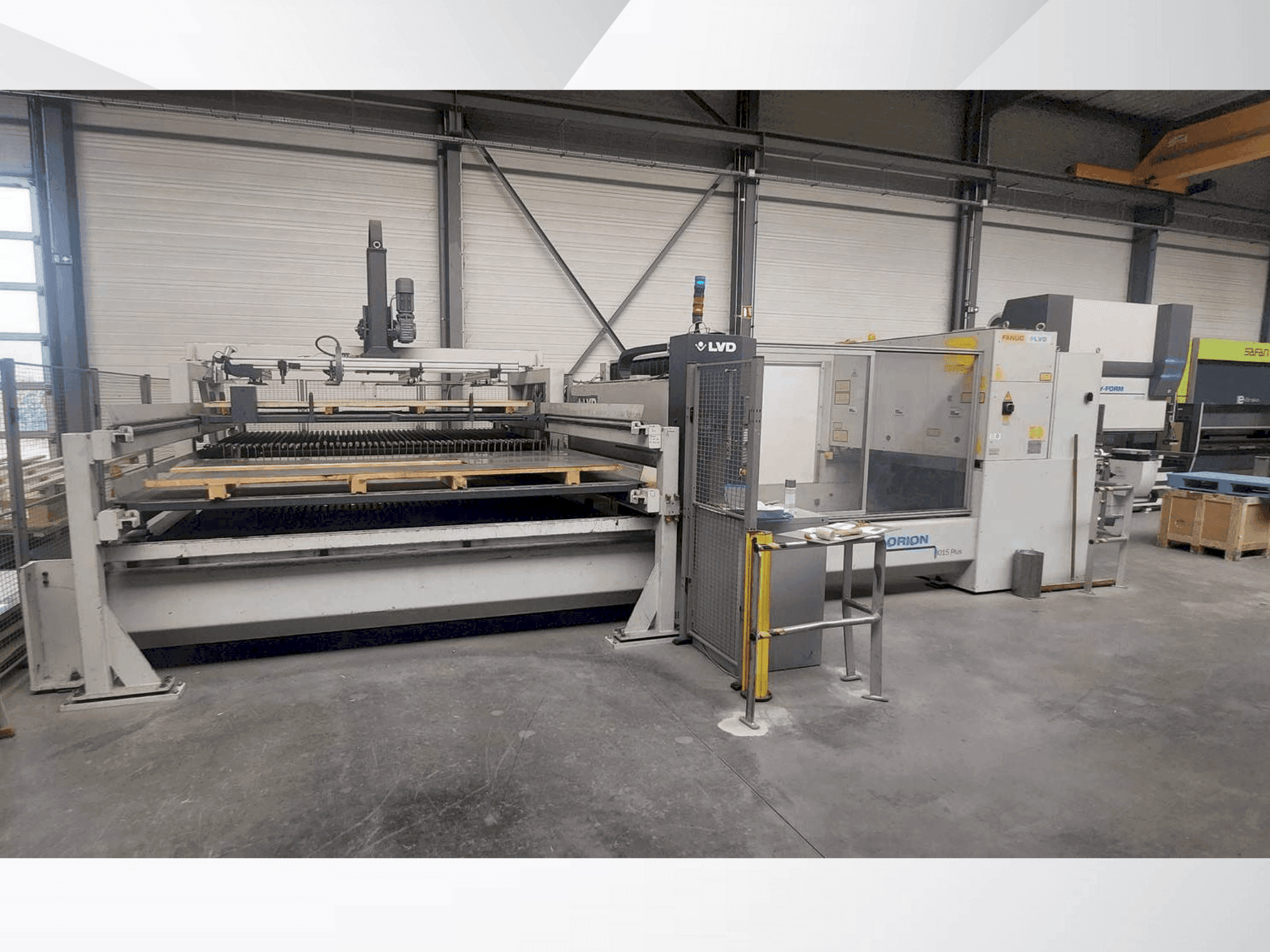 Čelní pohled  na LVD Orion 4KW  stroj