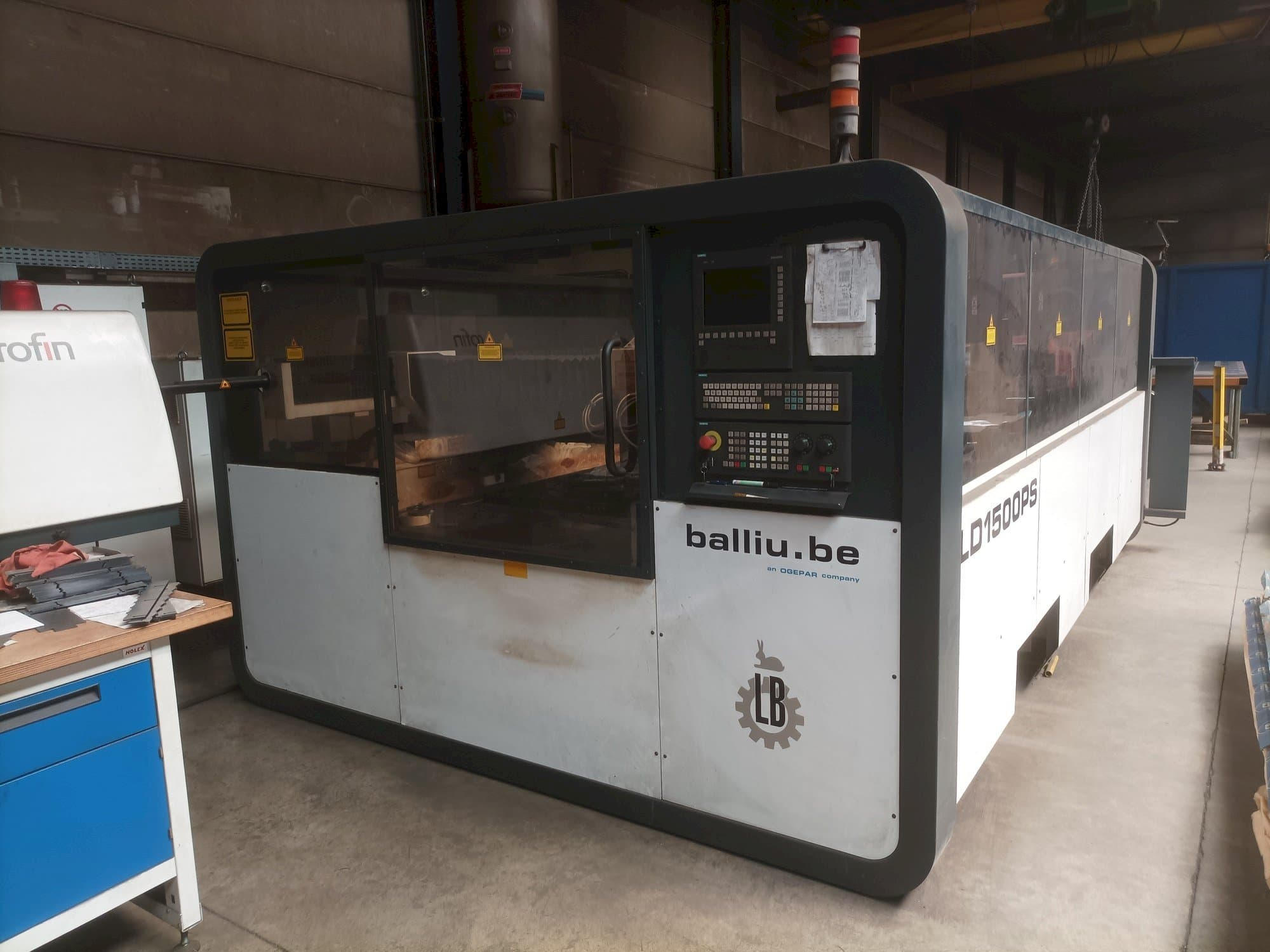 Čelní pohled na Balliu LD 1500 PS stroj