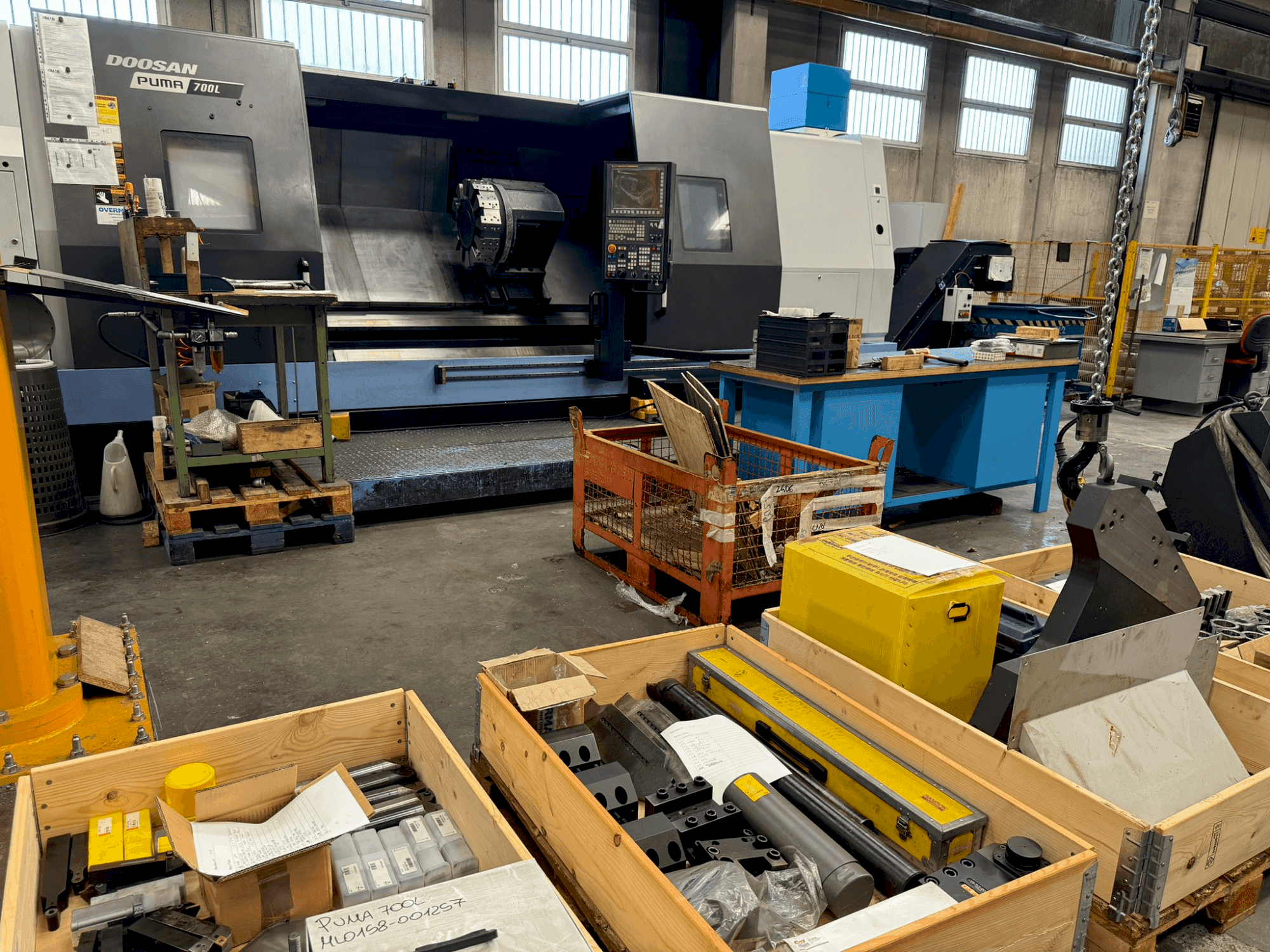 Čelní pohled na DOOSAN PUMA 700L (2020) stroj