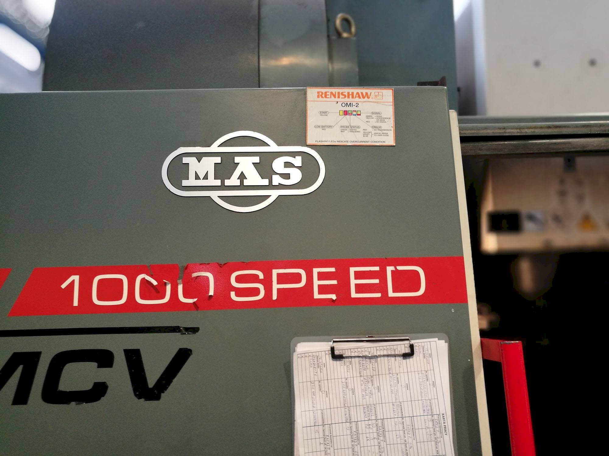 Čelní pohled na KOVOSVIT MAS MCV 1000 SPEED stroj