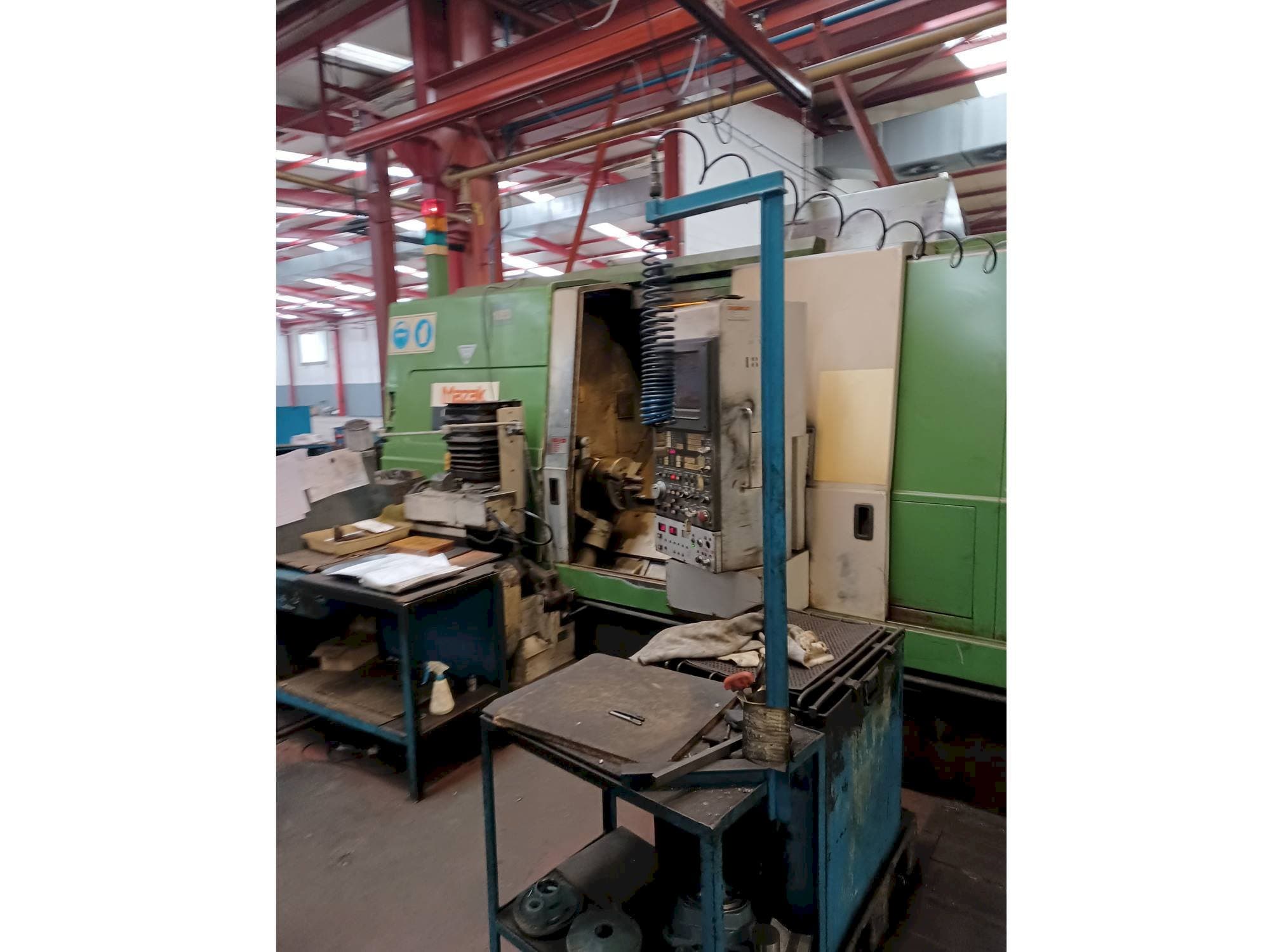 Čelní pohled na Mazak Integrex 40 ATC M/C stroj