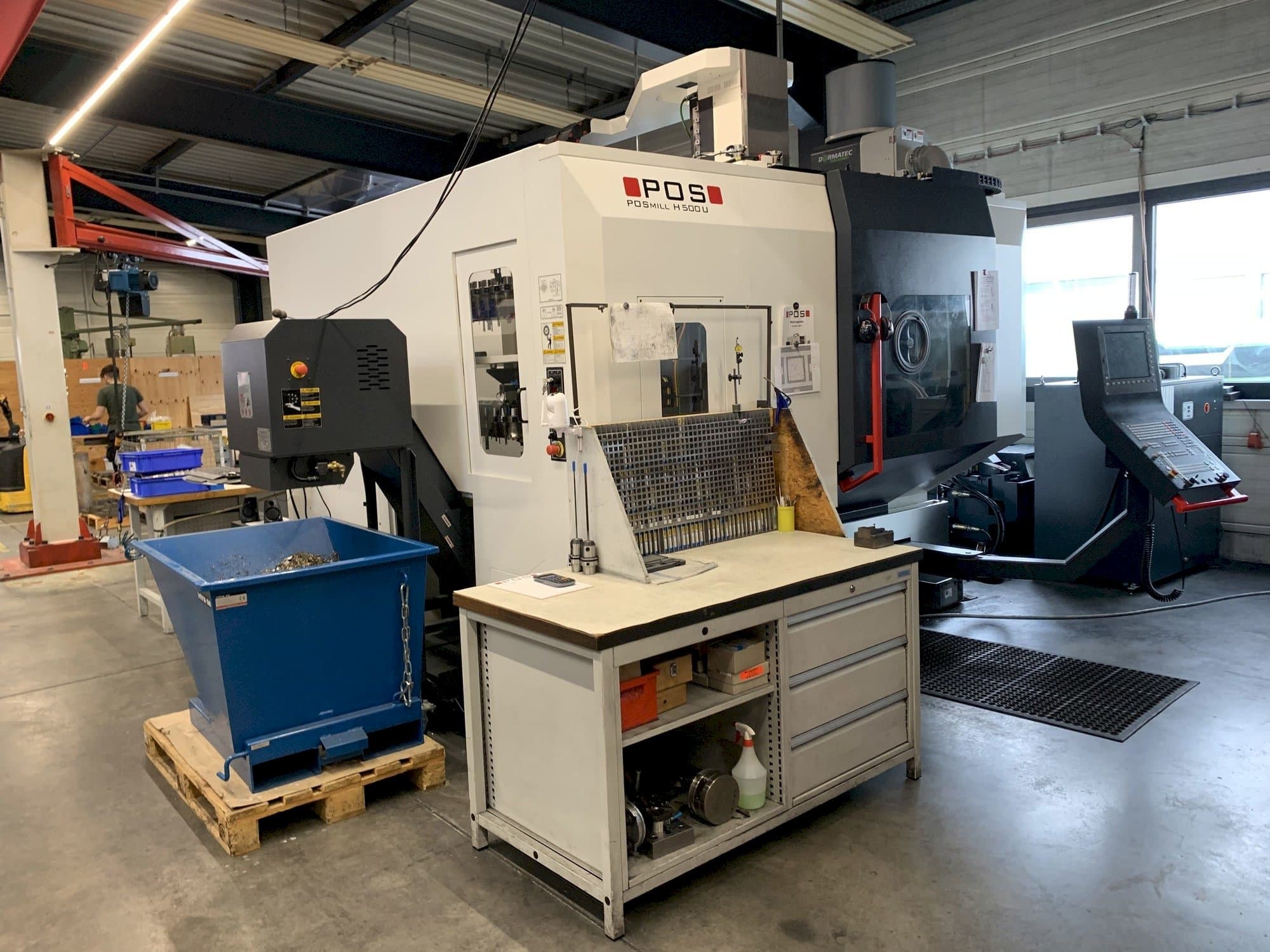 Čelní pohled na POSmill H 500 U stroj