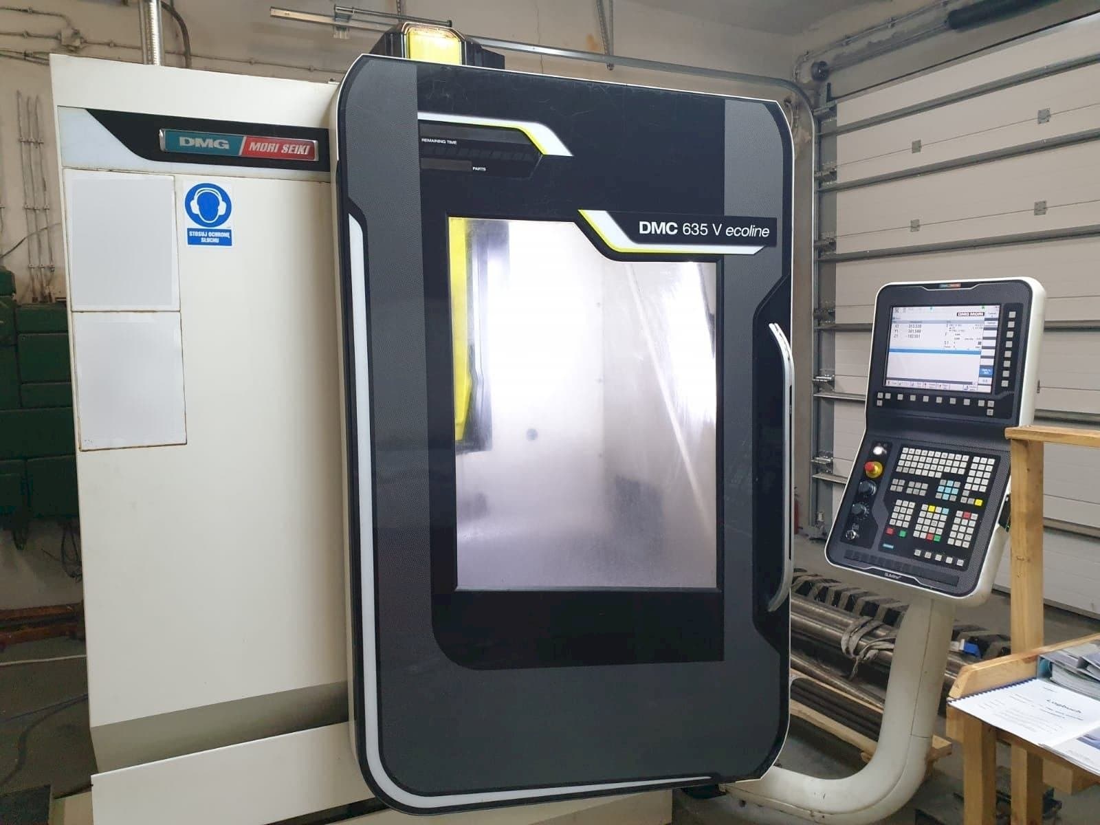 Čelní pohled na DMG DMC 635 V ecoline stroj