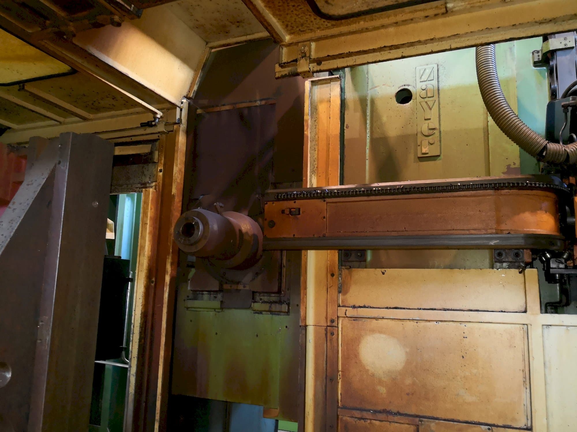 Detail na Zayer KFG stroje