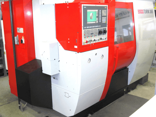 Čelní pohled  na EMCO turn 365 tcmy  stroj