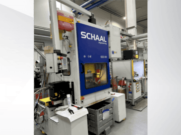 Čelní pohled  na SCHAAL SEP63N  stroj