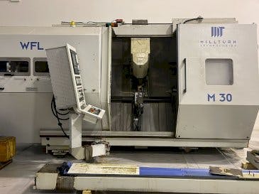 Čelní pohled  na WFL Millturn M30  stroj