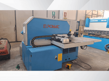 Čelní pohled na Euromac BX 1000/50 stroj
