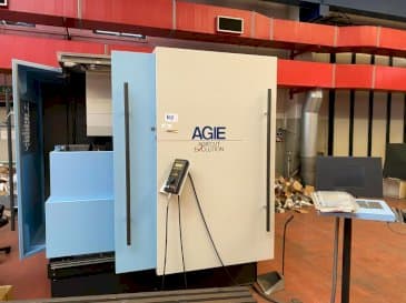 Čelní pohled na AGIE AGIEMATIC + AGIEPULS 60 HSF stroj