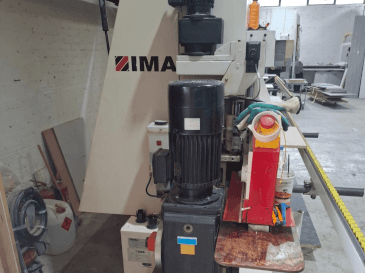 Čelní pohled  na IMA NOVIMAT CONCEPT I /G80/5325/L20  stroj