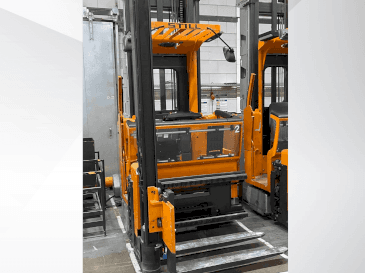 Čelní pohled na STILL MX-X 48v TE 3400 stroj
