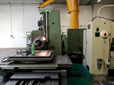 Čelní pohled  na TOS WHN 9B  stroj