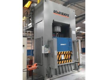Čelní pohled na LOIRSAFE ESSM -600/15-13,5/12-8 stroj