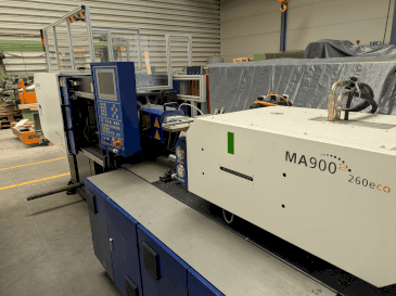 Čelní pohled na HAITIAN MA900 II eco stroj