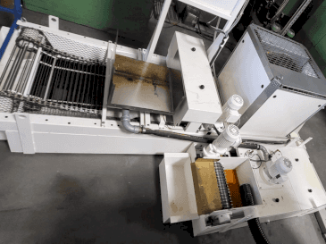 Čelní pohled na VOUMARD VM 110 CNC T stroj