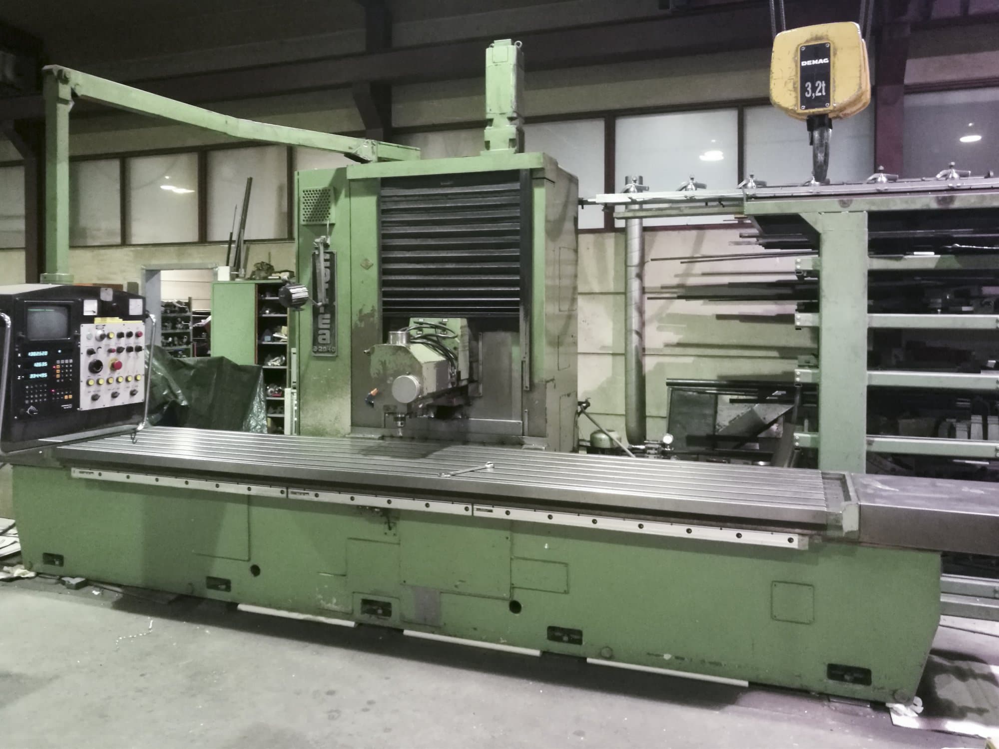 Pravý pohled na Correa A-20/40 stroj