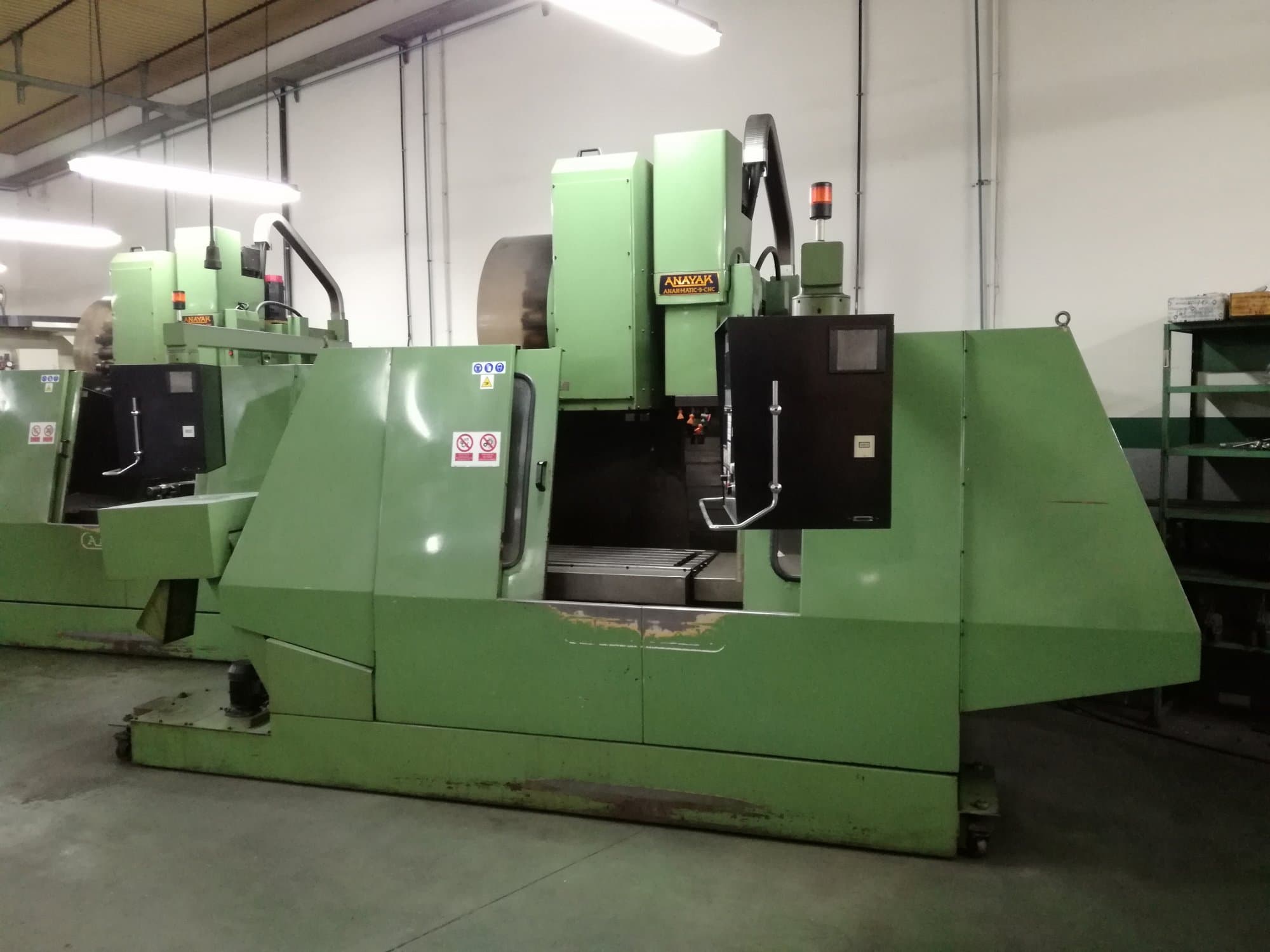 Čelní pohled  na ANAYAK ANAKMATIC 9 stroj