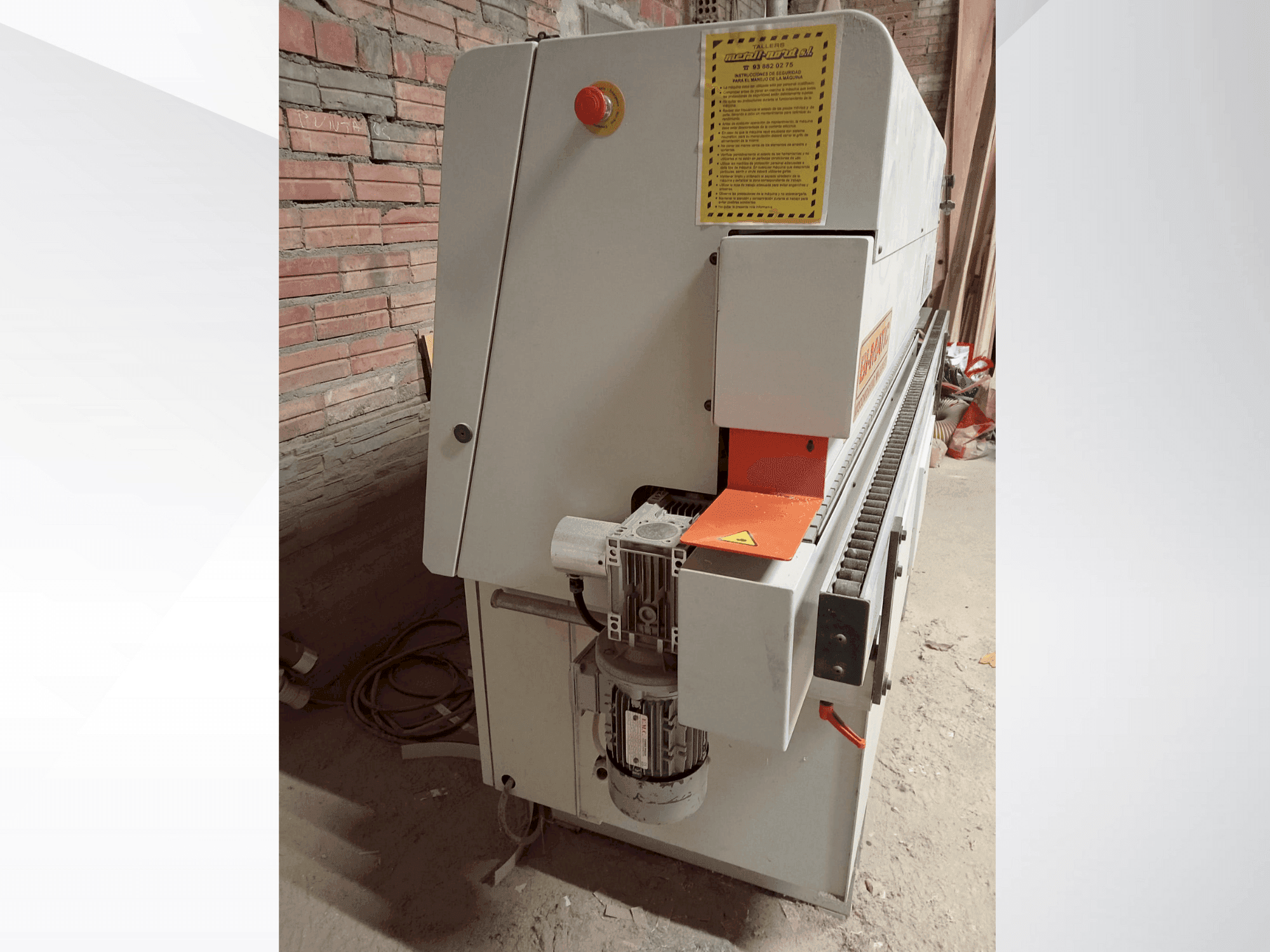 Čelní pohled na Bi Matic CH 2.2 stroj