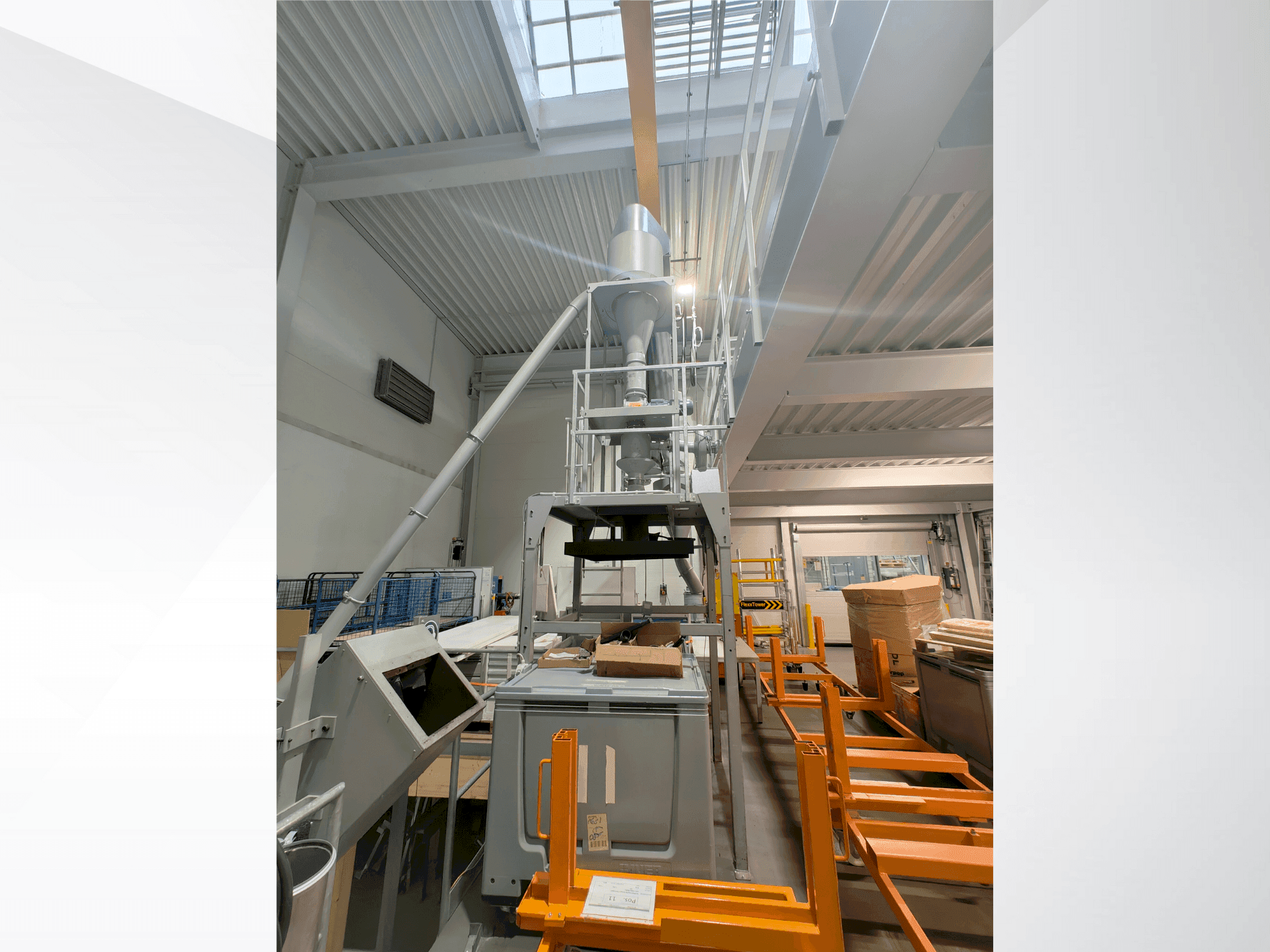 Čelní pohled na RAPID G500-60KU stroj