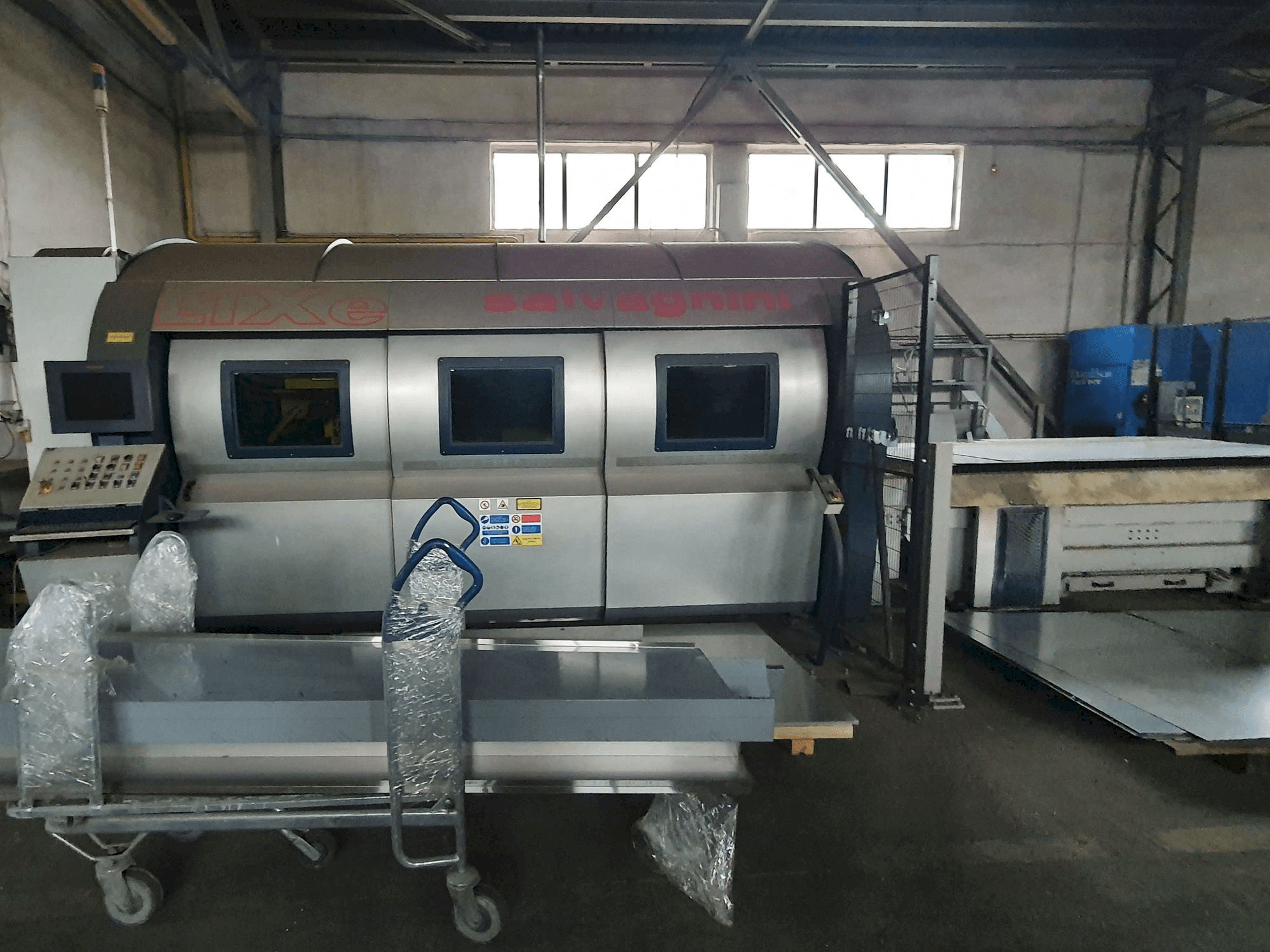 Čelní pohled na Salvagnini L1X stroj