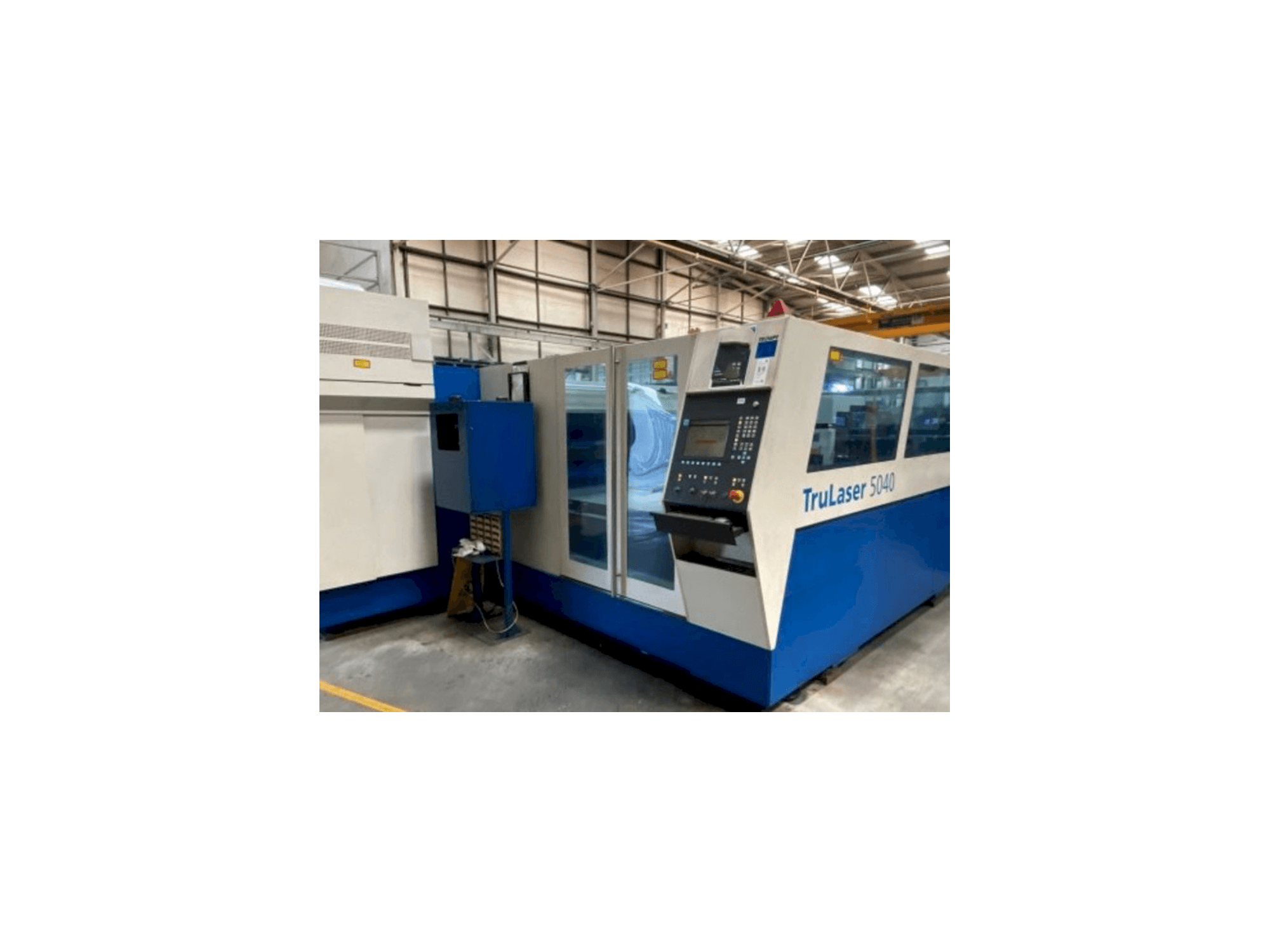 Čelní pohled na Trumpf TruLaser 5040 stroj