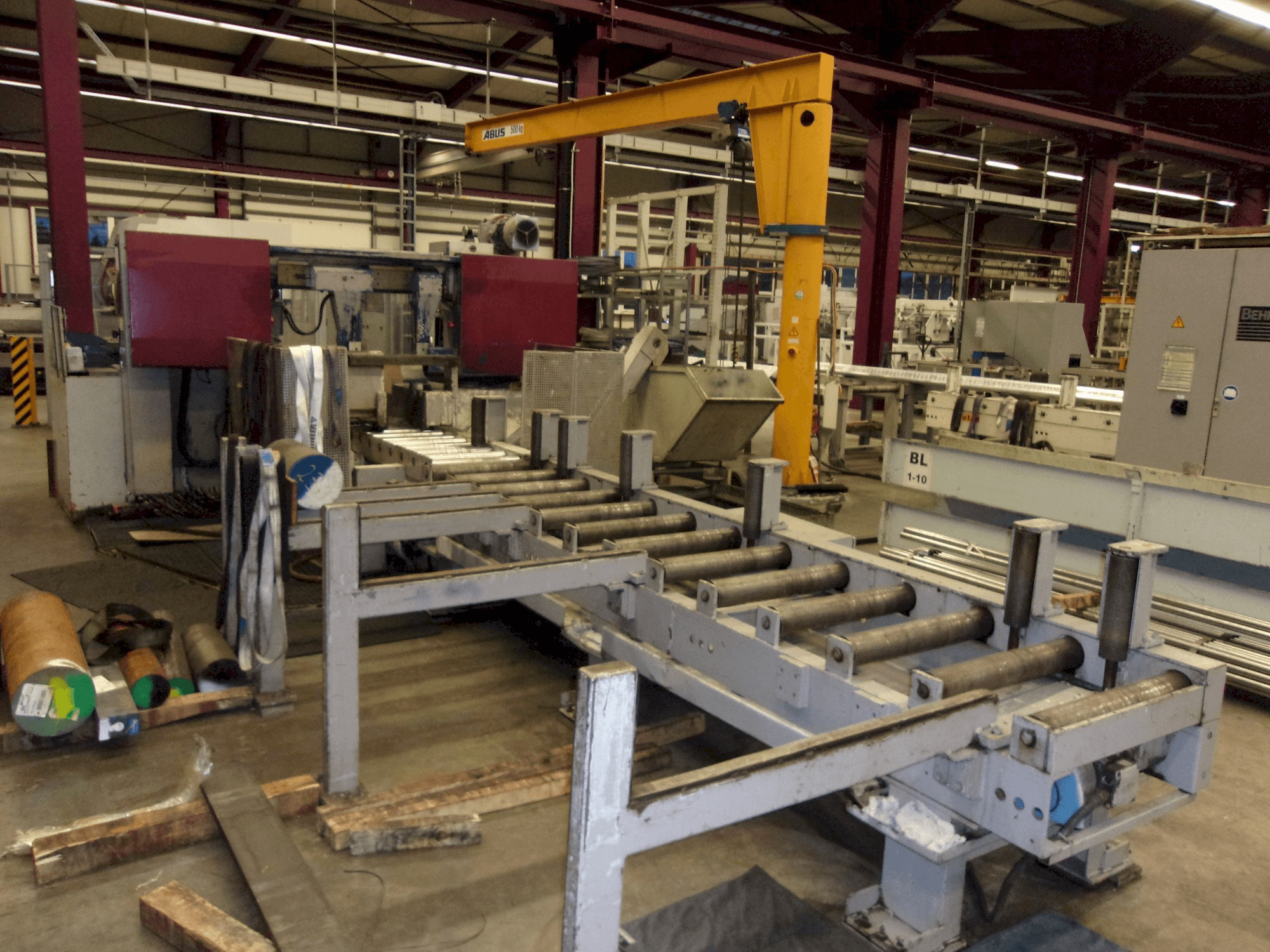 Čelní pohled na KASTO HBA420 AU stroj