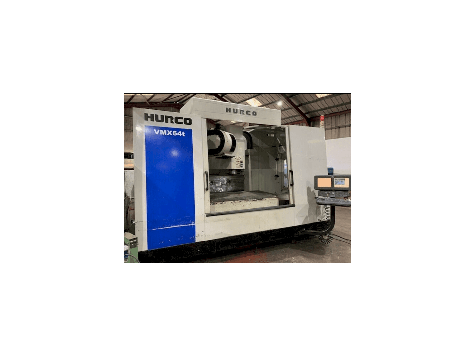 Levý boční pohled na Hurco VMX 64/40T stroj