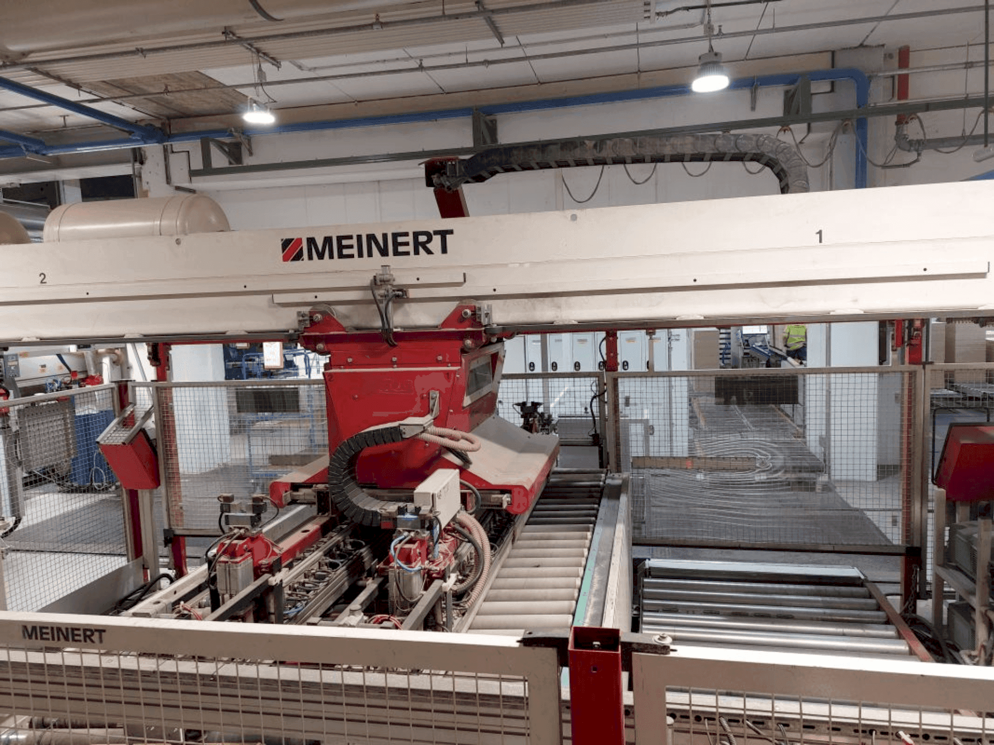 Čelní pohled na IMA Complete Line stroj