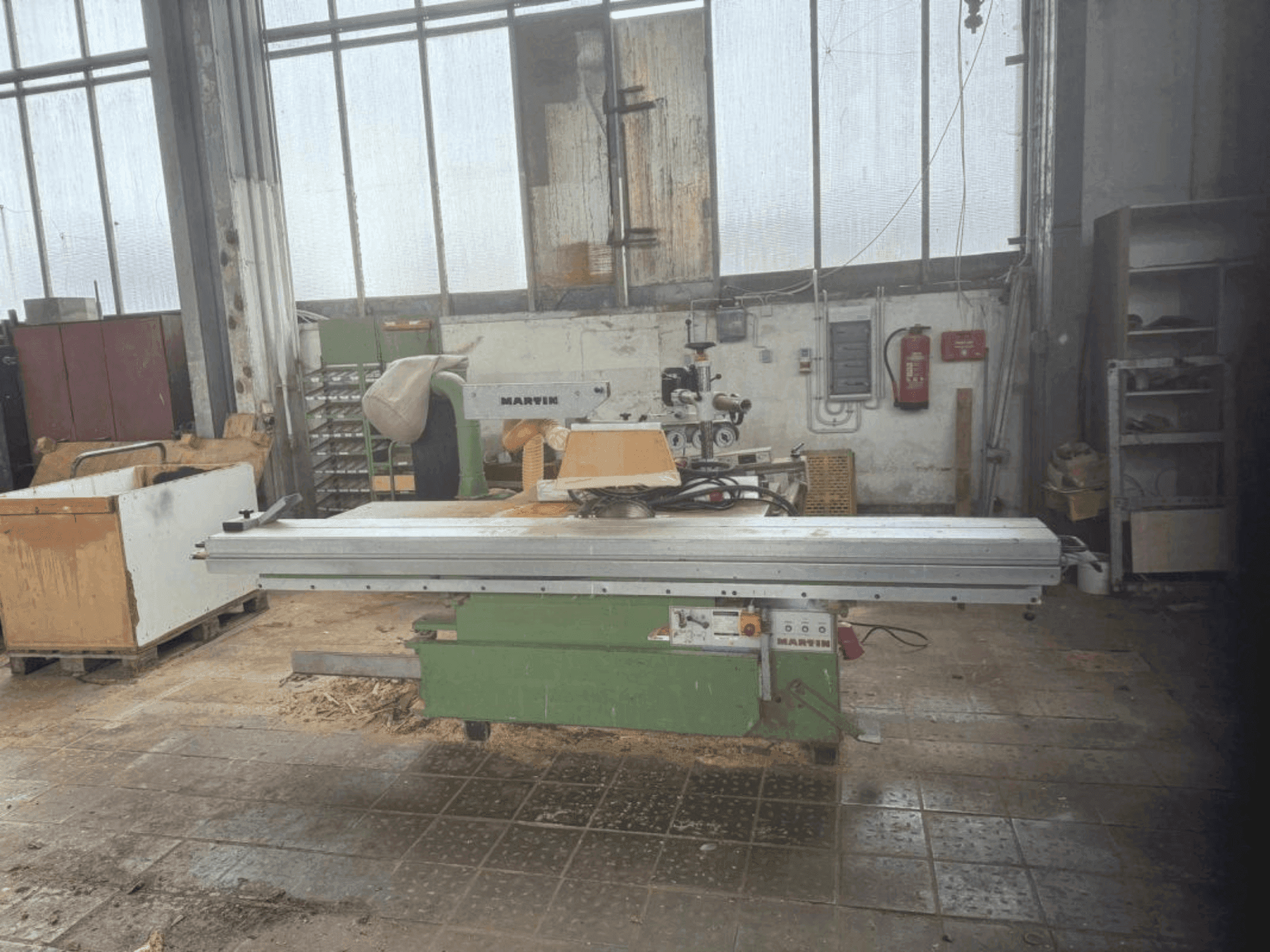 Čelní pohled na Martin T72 stroj