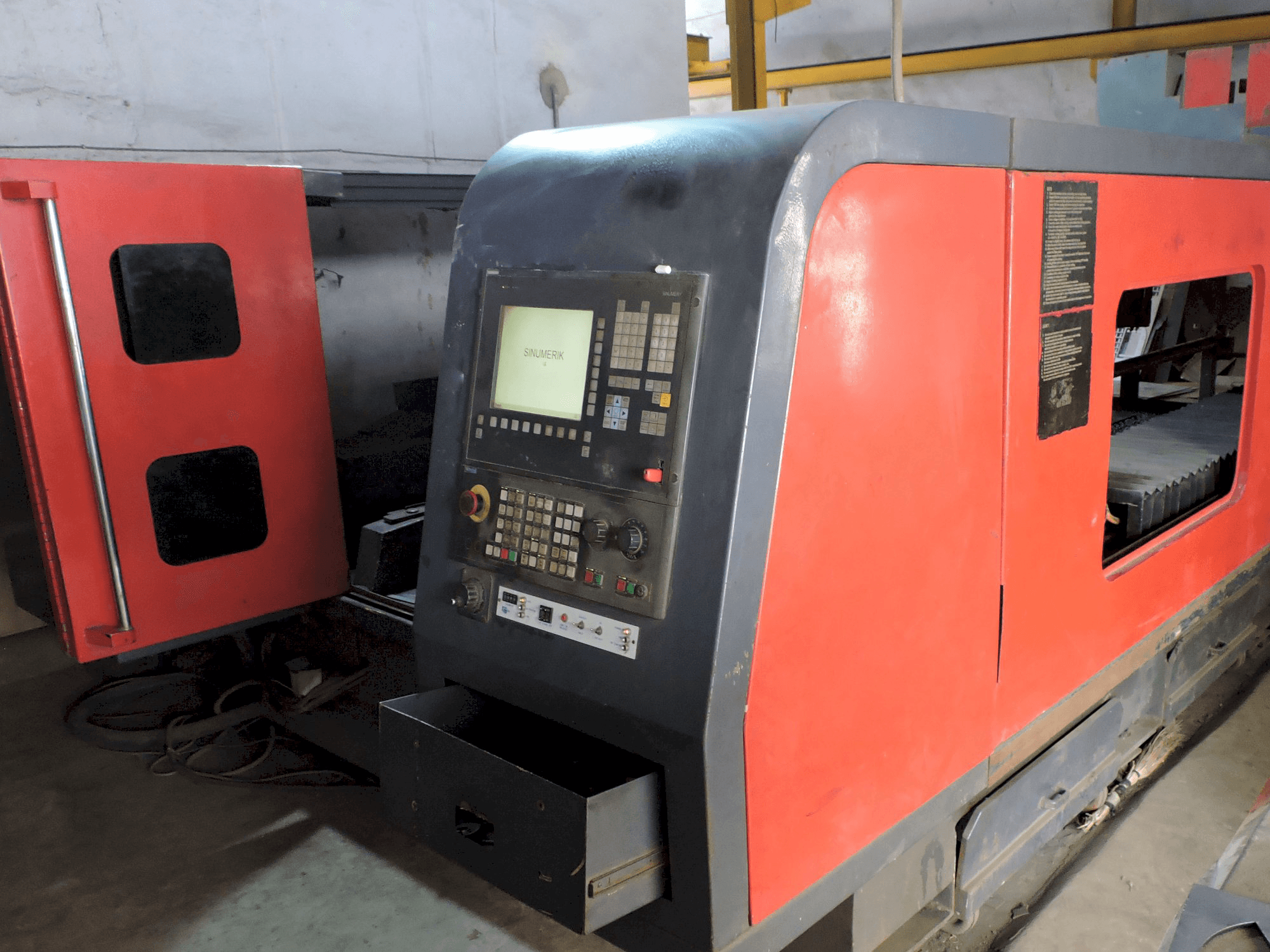 Pravý pohled na Sahajanand Future X stroj